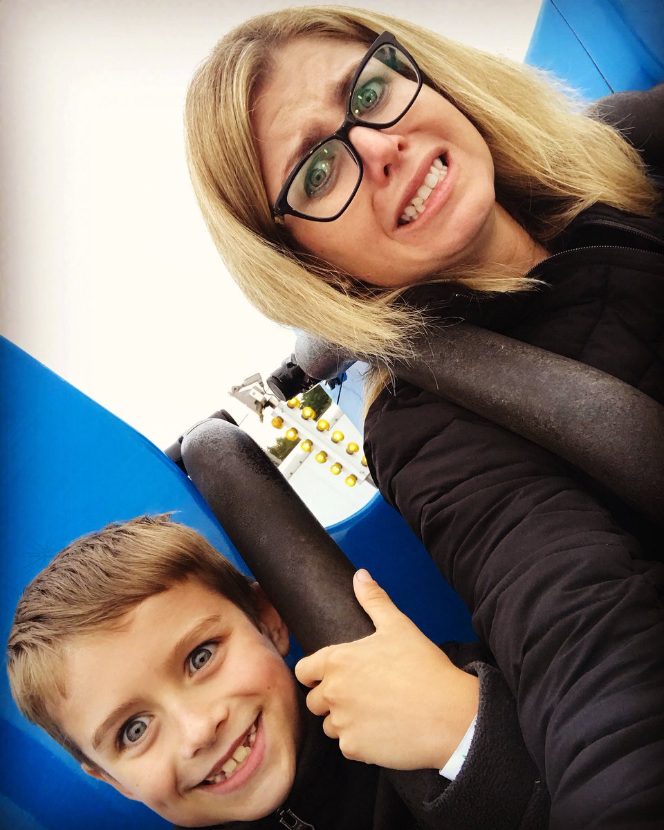 KatVRitchie's tweet photo. One of us had more fun on the rides ๐#megabounce #Imtheonethatsuggestedit #headachefordays #waynecountyfair https://t.co/XQWrJi4ZYG