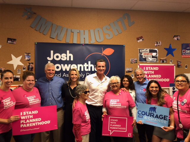 PPActionCA's tweet image. We’re working with @GavinNewsom and @JoshLowenthal to turn Orange County PINK! #BlueCA #IstandwithPP