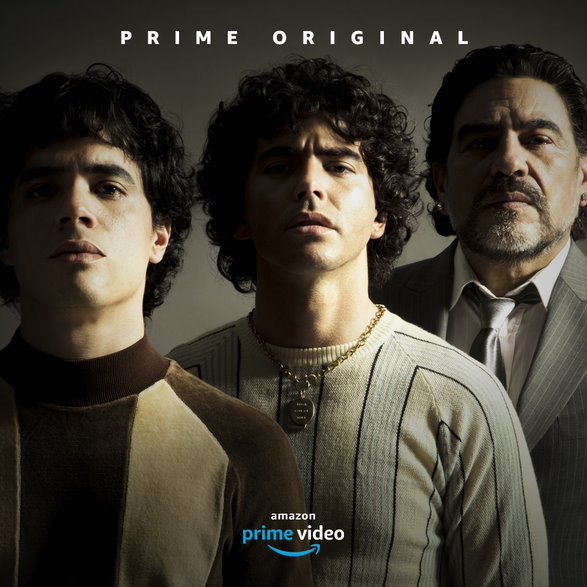 zanoni's tweet photo. la serie de Maradona producida por Amazon ya tiene afiche (el Diego del medio es @CaseroNazareno y el de la derecha en modo DT es Juan Palomino) https://t.co/fDwrAS2I6K