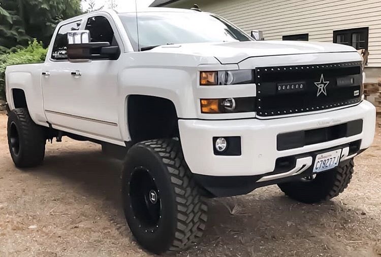 Lifted Trucks tweet media