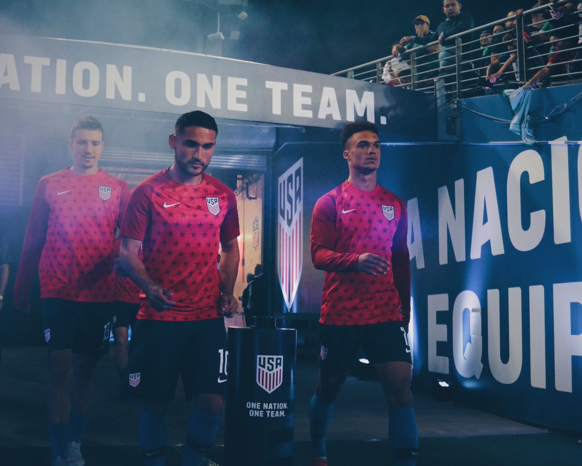 USMNT's tweet image. Almost time. Turn up and tune in.

#USAvMEX, pres. by @ATT