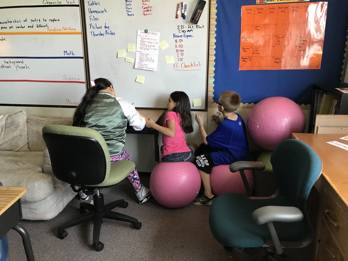 @stevens_eagles engaged in creating magnificent things and understanding the gist! #expeditionarylearning #StevensScholarsCan #IcanYOUcanWEcan #flexibleseating @ELeducation @JeffcoSchoolsCo @maddiebrie