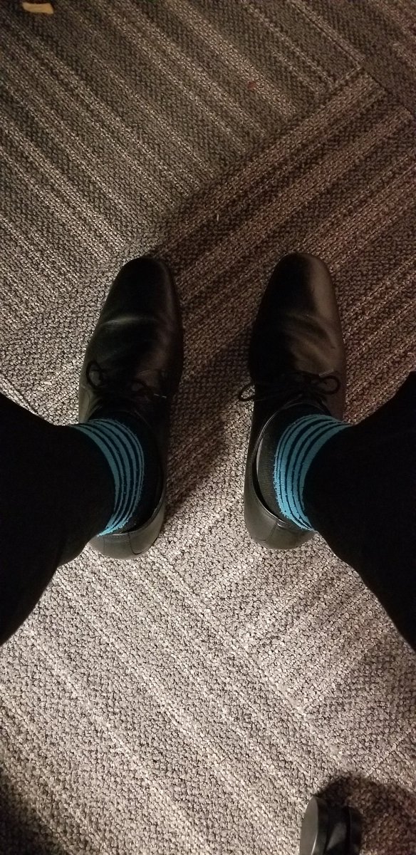 Lander06's tweet image. All the way from 21st Century Fox, had to wear the socks to wish the @LEAGUEatATT a great ERG conference!!