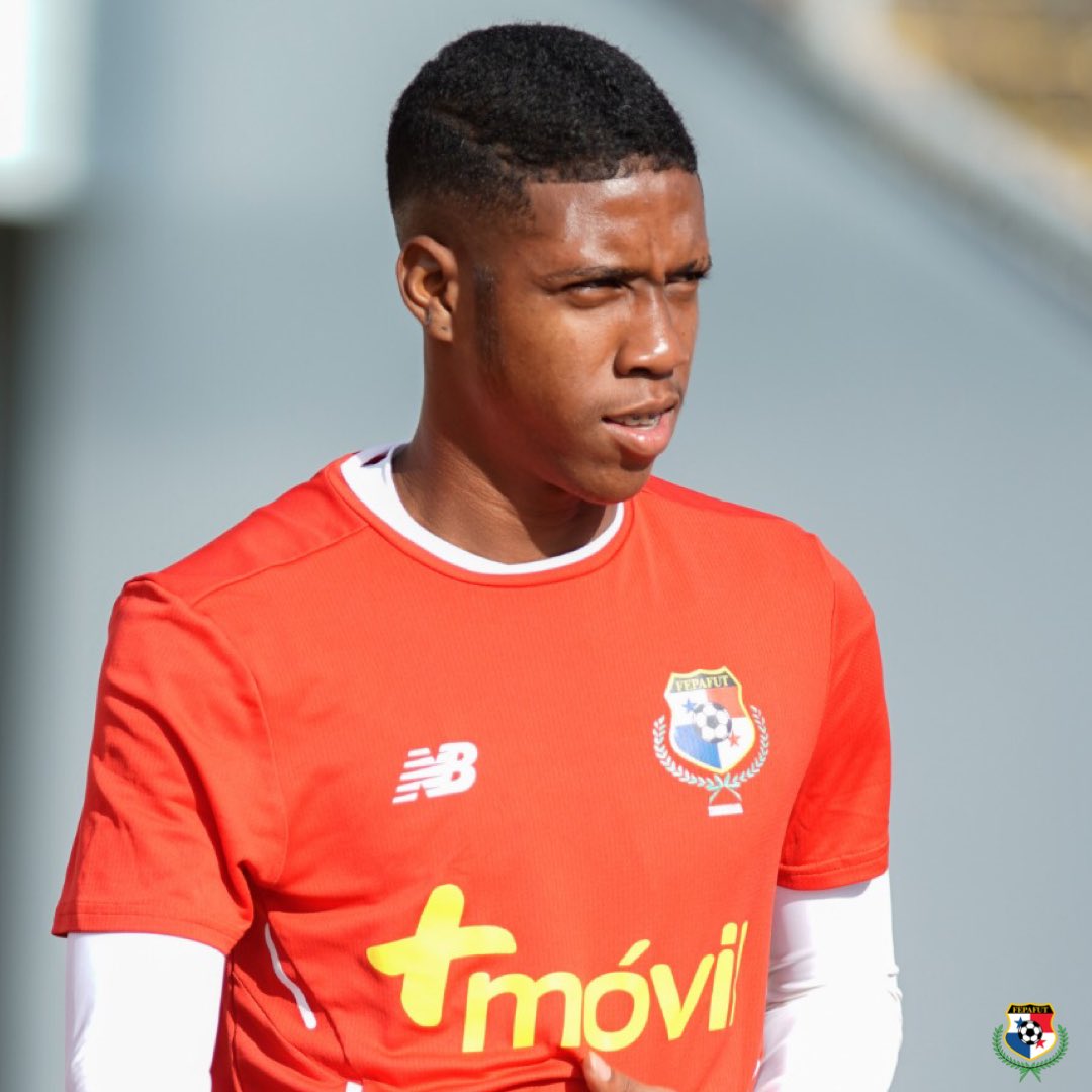 fepafut's tweet photo. Debut de Kevin Galván con #PanamáMayor 👏🏻👏🏻👏🏻. #TodosSomosPanamá #PANVEN https://t.co/oGbAlebOYi