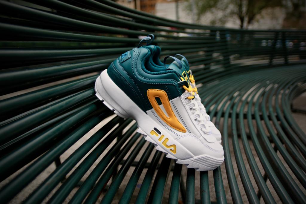 fila disruptor green and yellow