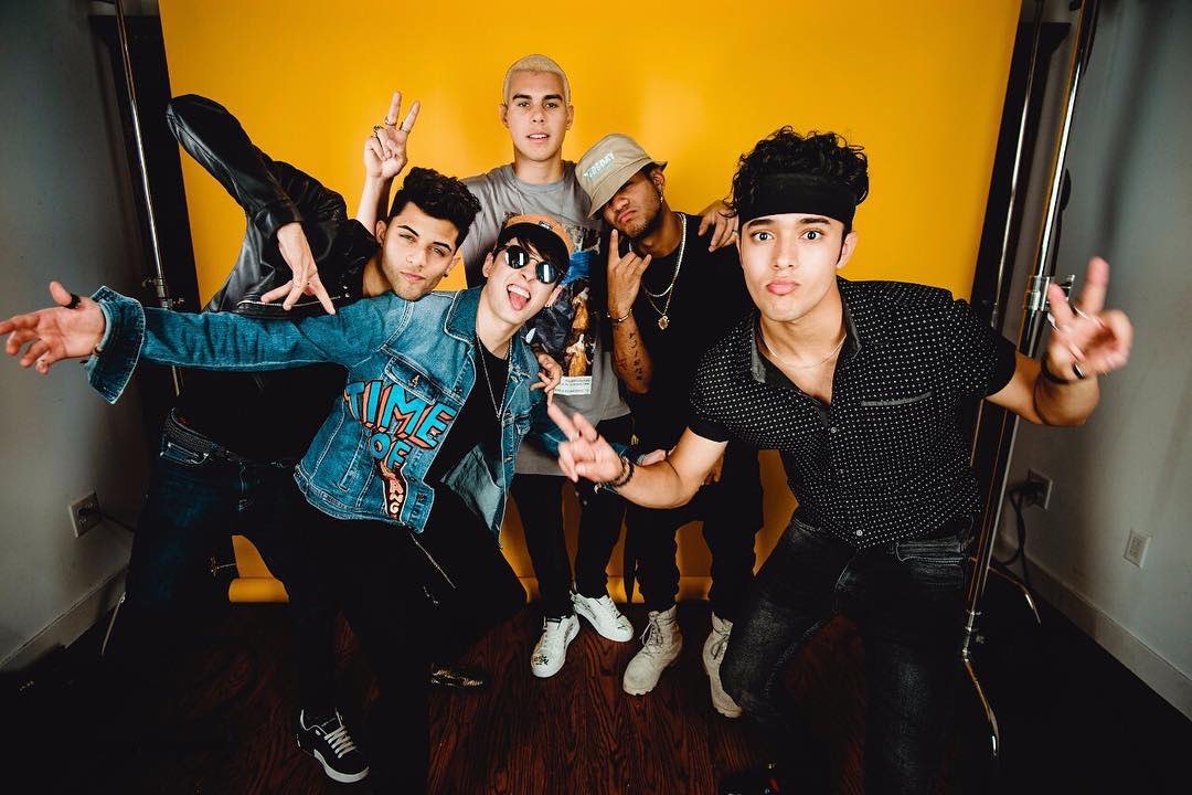 SonyMusicMY tweet picture