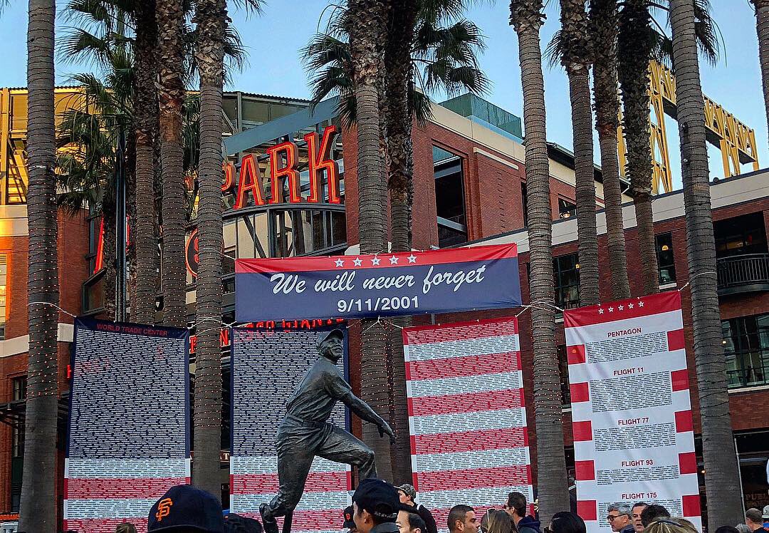 SarahStorelli1's tweet photo. The team that answers @CallForCode together stays together! Cheers to #TeamDBG #HittingItOutOfThePark! ⚾️🇺🇸🍻🎉💙💯🌉 #CallforCode #ProudIBMer(s) #BaseballAndBrews #Teammates #MoreThanDown #NeverForget #TogetherWeAreGiant #ATTPark https://t.co/7QxkOeCYya