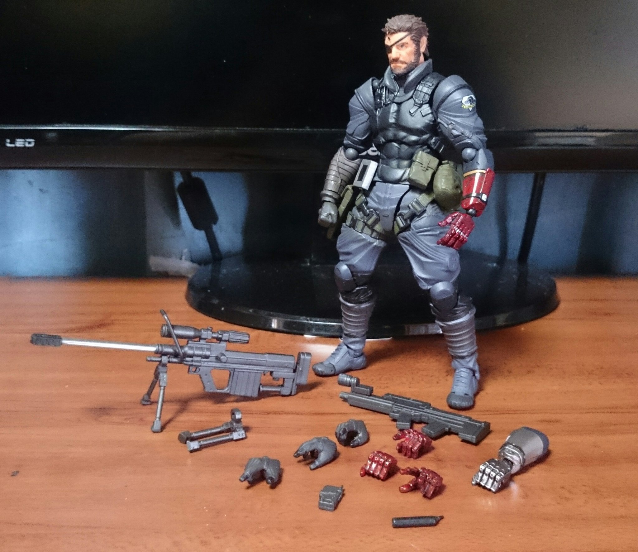 ヴァルカンログ MGSV ヴェノム・スネーク Vulcanlog(ヴァルカン-ログ