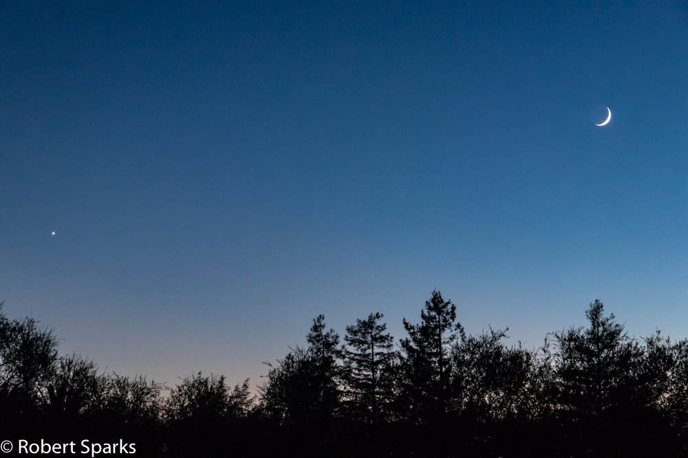 halfastro's tweet image. Planets and Crescent Moon from Rohnert Park and the #asp2018 annual meeting.