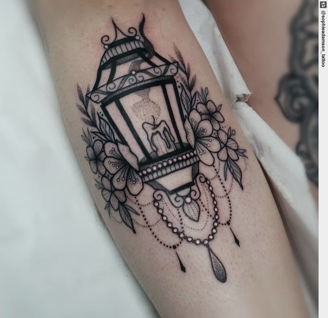 Lamp tattoo design available as either full colour