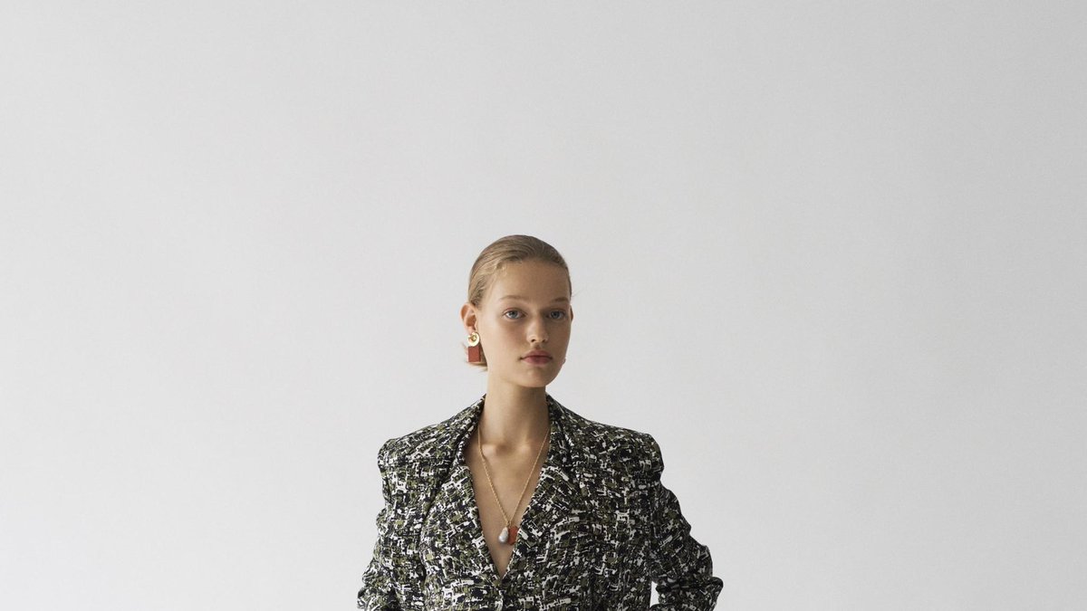 Vogue Runway tweet media