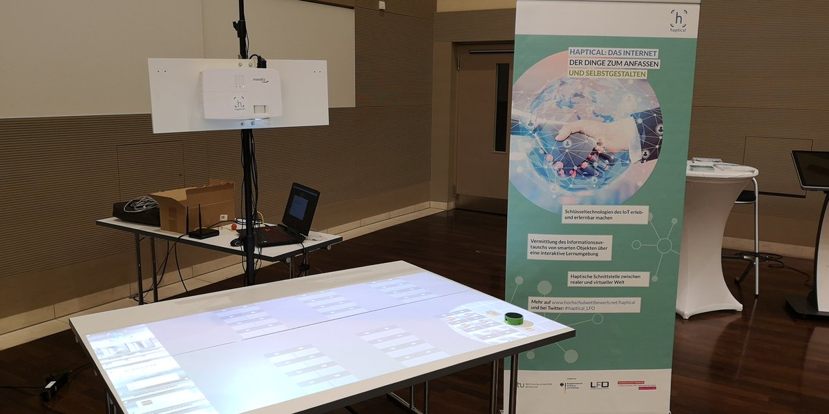 haptical_LFO's tweet photo. Heute ist es soweit! Auf dem #Zuko2018 könnt ihr unser erstes Minispiel ausprobieren. Wir freuen uns auf euch und sind gespannt auf euer Feedback!
#ArbeitsweltenDerZukunft #Wissenschaftsjahr2018 #Hochschulwettbewerb #IoT https://t.co/3HKq5o4ITZ