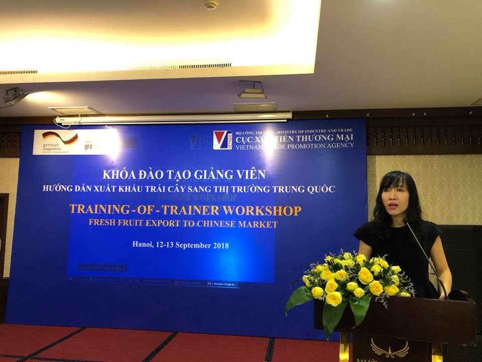 rci_asia's tweet photo. #TrainOfTrainers with #VIETRADE on the #GIZ and #VIETRADE #ExportGuidelines for #DragobFruit, #Longan, #Lychee and #Watermelon to faciliate #ecport processes for #Vietnamese businesses to #China https://t.co/NgMf9OSsFr https://t.co/2Rs6E1TR4v