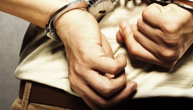 🇺🇦Схоже їх на українську ковбасу в Херсоні ловлять 😎😎😎 
 Правоохоронці затримали так званого "заступника голови Севастопольської міської держадміністрації" Олега Кизименка.
ow.ly/6zYi30lMDxD