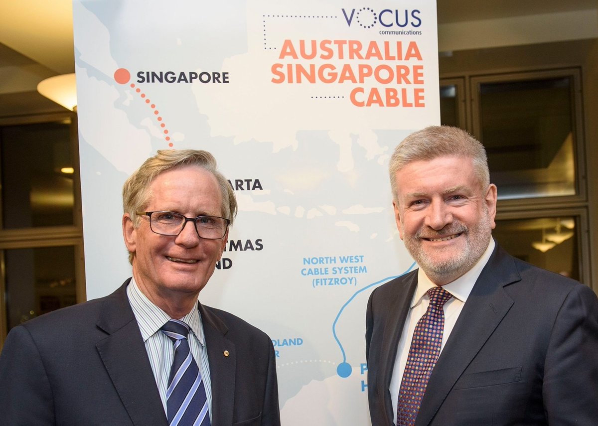 It was great to be recognised by @SenatorFifield and <a href="/sussanley/">Sussan Ley</a> at Parliament House in Canberra last night for the work we are putting in place for our country’s digital infrastructure. vocus.com.au/news/vocus-inf…