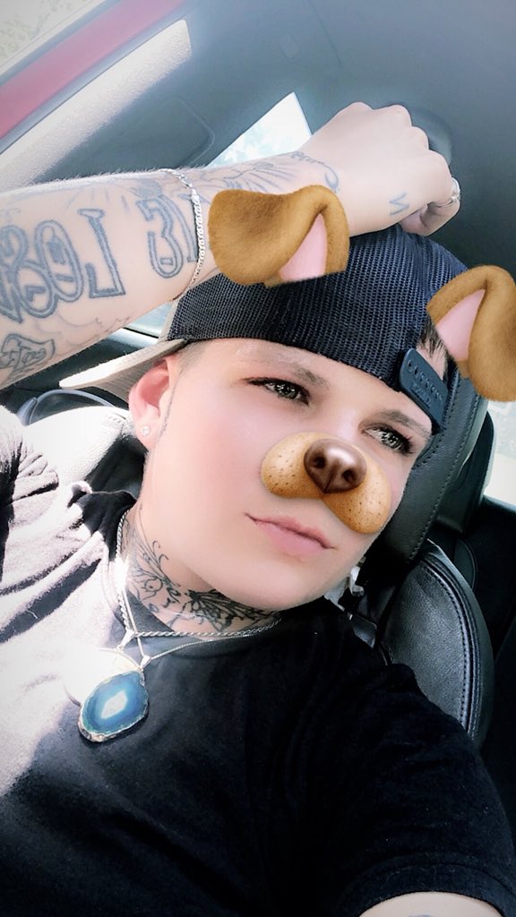 killkashdro's tweet photo. 💙🧡💙🧡 https://t.co/wwUtF2cx71
