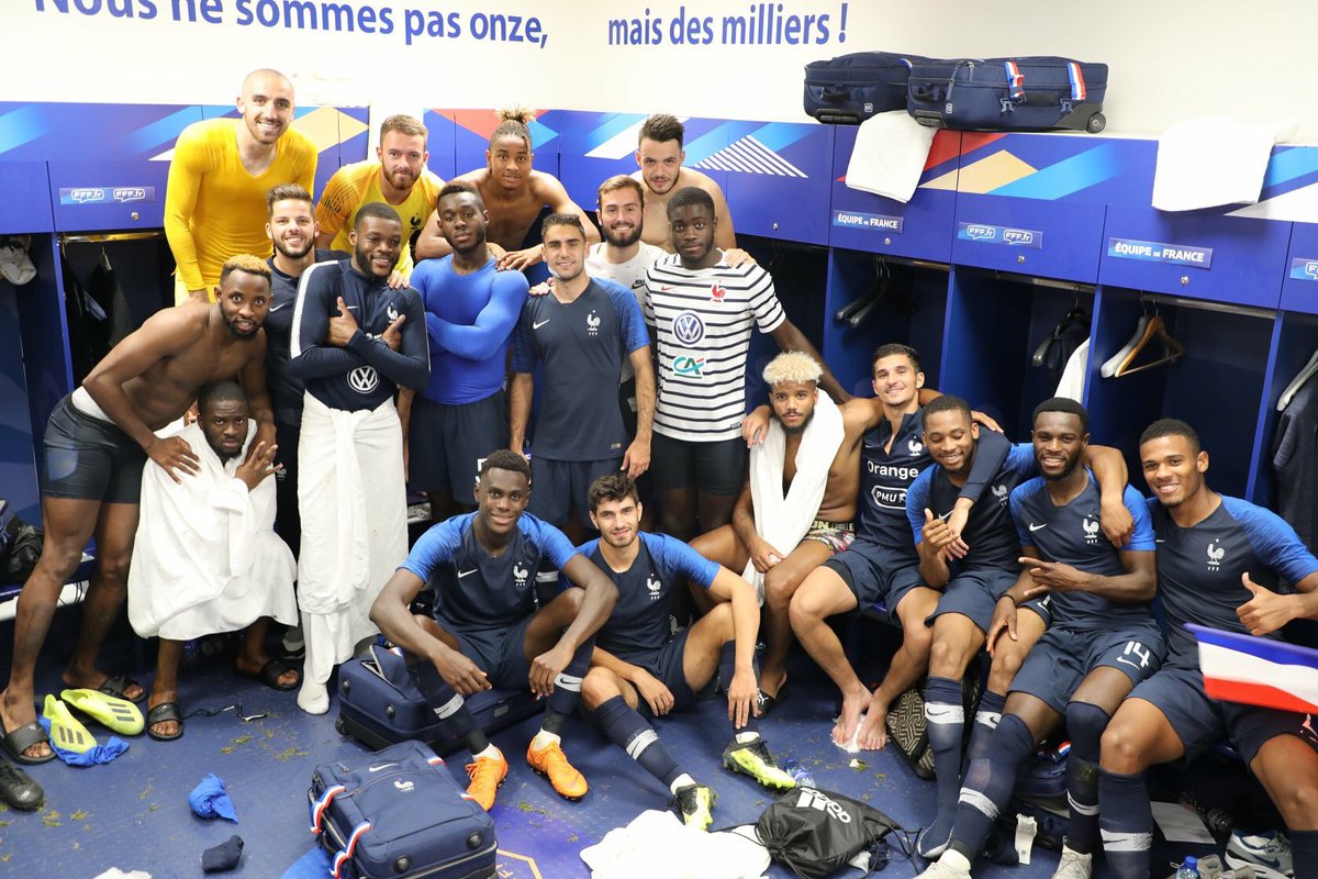 Premier objectif atteint avec l’<a href="/equipedefrance/">Equipe de France ⭐⭐</a> 😁🇫🇷
Maintenant retour en club 🔴⚫️👊🏼