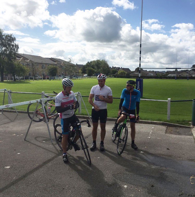 ZeusEventsUK's tweet photo. The scenery does not disappoint ๐ Keep going ๐ด๐ป #CBRECycleSeriesNorth @CBRE_UK @CBRE_Leeds @actnforchildren #ZeusEvents #Pitstop1 #Settle https://t.co/T3FnYDyqI2