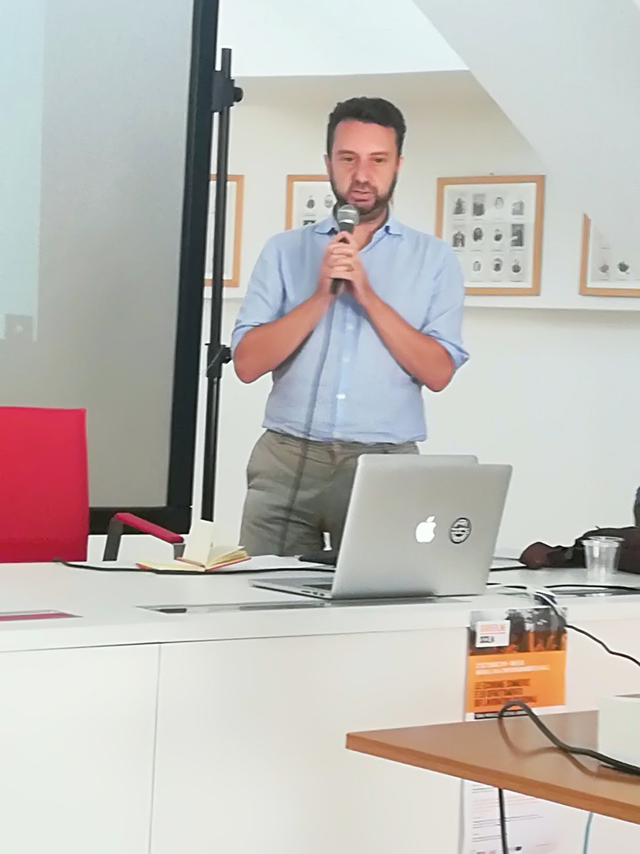 SPRCmdx's tweet photo. Journalist Antonello #Mangano discusses productive chains in the agricultural industries and the data available on https://t.co/SllL4BPjtz https://t.co/niWU2ZH6ce