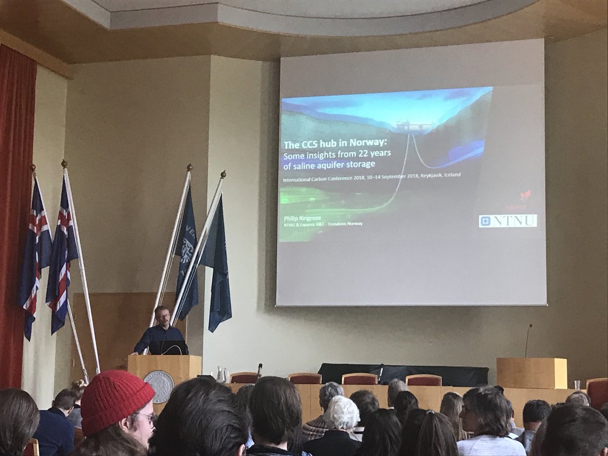 IntCarbonConf's tweet photo. Phil Ringrose from NTNU Norway, talking about CCS hub in Norway:  some insigths from 22 years of saline aquifer storage #ICC_18 https://t.co/fYaI0Dnrg7