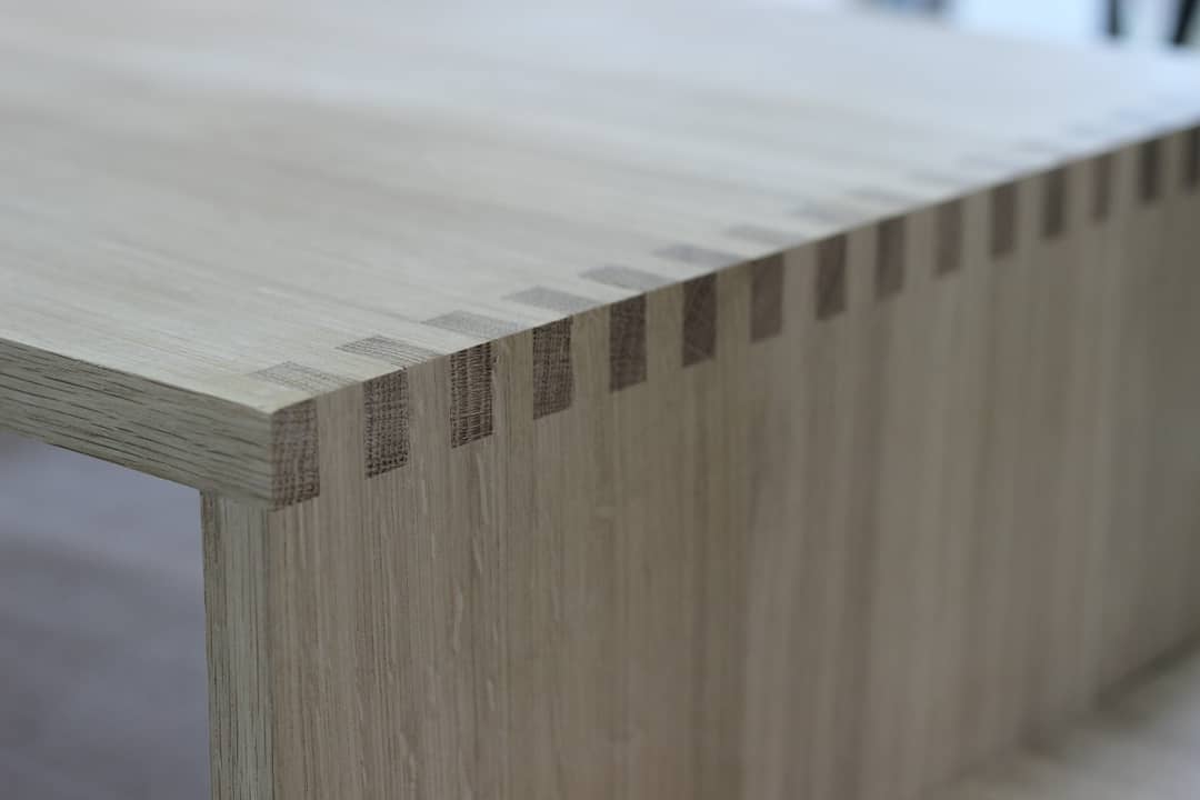 EdiFurnColl's tweet photo. @naturaledgeco putting the finishing touches to this piece in time for the pop up this weekend. Come on down to @CustomLaneLeith and meet the makers. 
#leith #edinburgh #furniture #popup #sale https://t.co/Us47qaLZWM
