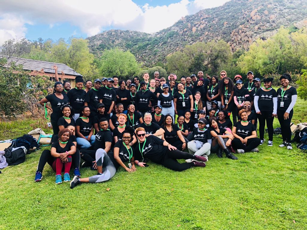 acdblab's tweet photo. The 2018 A-team ready to attack the day 😎
#BotanyExcursion2018 #Travel #DreamTeam https://t.co/Njq3ALE3vk