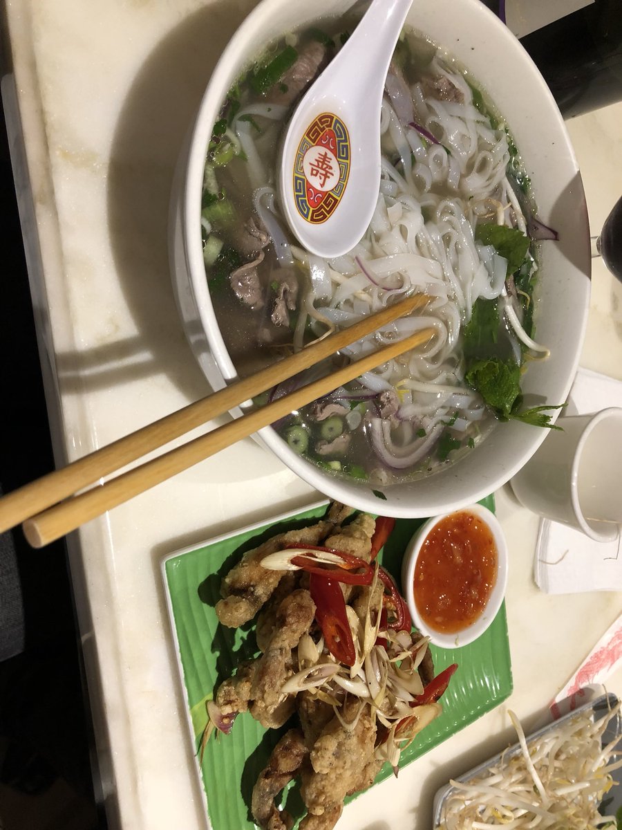 Post-conference Pho soup and fried frog legs 🐸