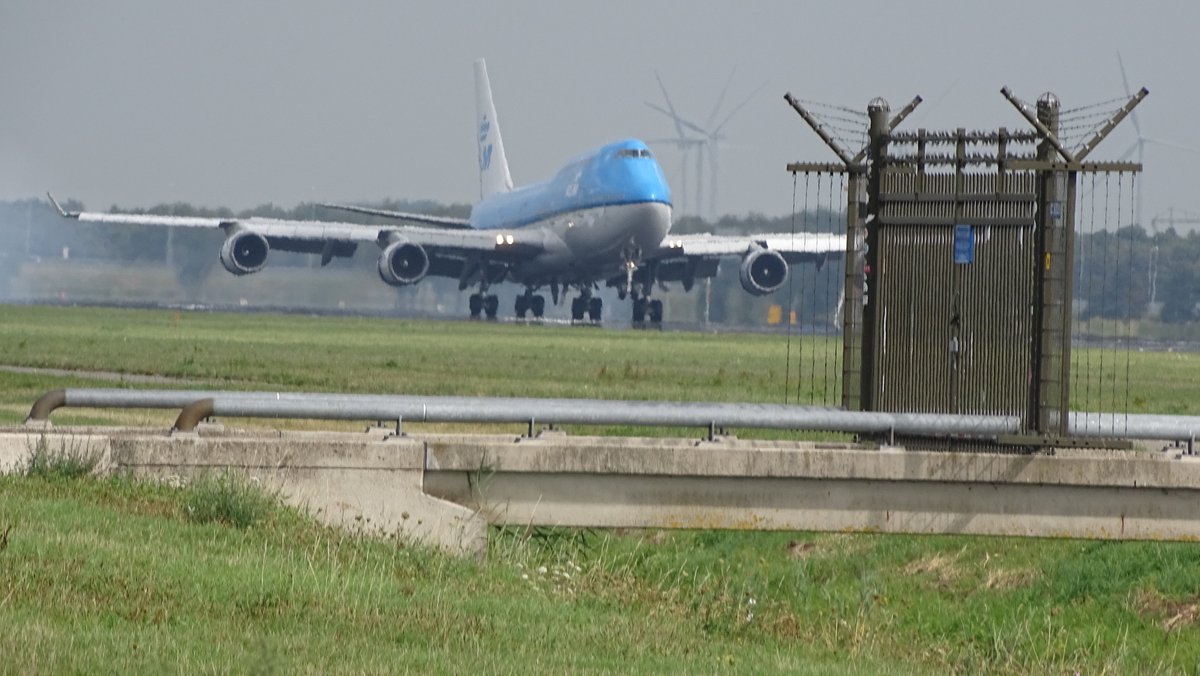 spotter wilfred (@spotterw) on Twitter photo 