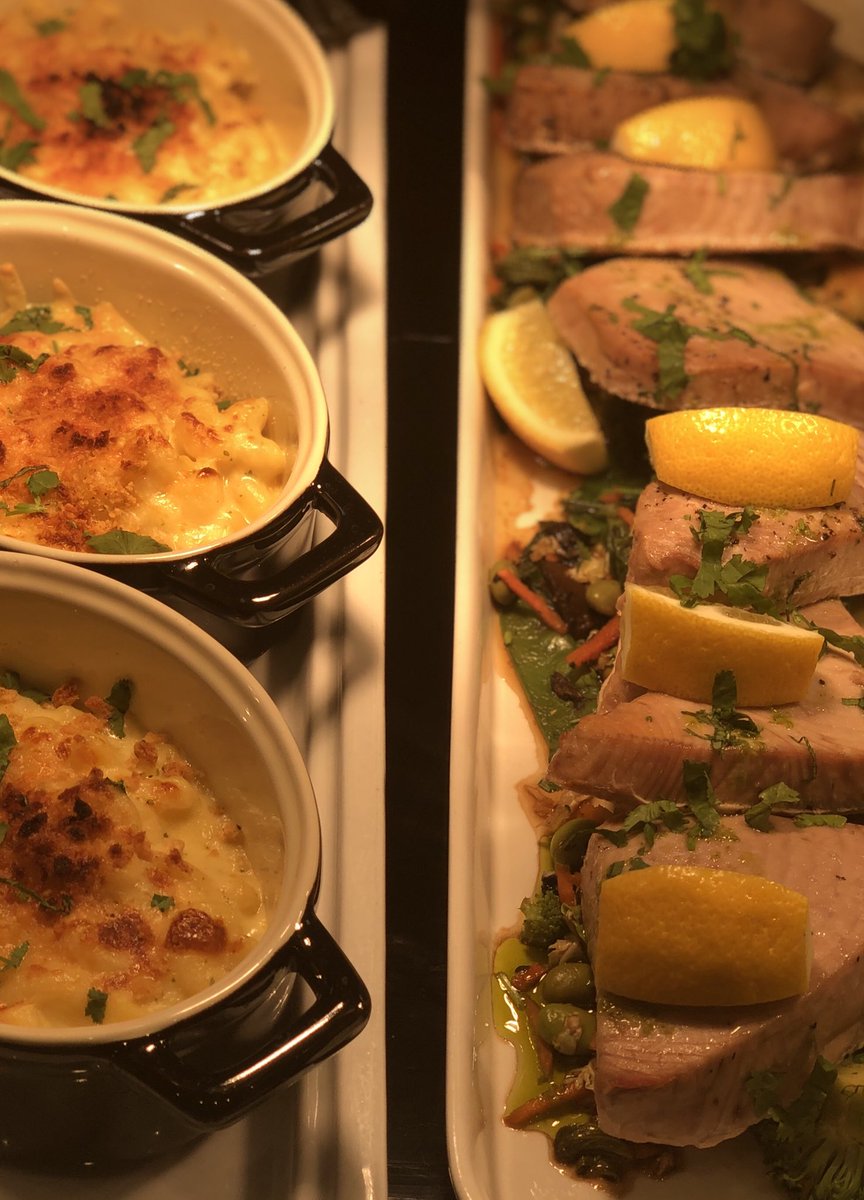 Darrenpassmore's tweet image. Feed you mind , feed your body @BupaCromHosp Cromwell Restaurant  with our Seared tuna with Pesto or try the Indian spiced Chicken Korma and Tandoori Chicken #Spiceislife.