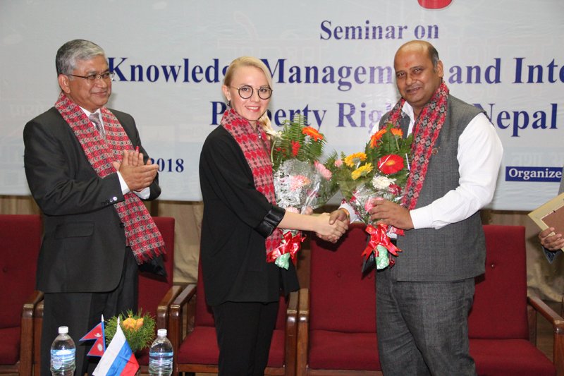 RusHouseinNepal's tweet photo. Mitra Kunj organised a seminar on "Knowledge Management and Intellectual Property Rights in Nepal" to mark the "Knowledge Day" in Russia.
#россотрудничество #россиялюбовьбезграниц #russialovewithoutborders #Rossotrudnichestvo #rsgov #RussiainNepal #RCSCNEPAL #inNepal https://t.co/9xLFCgijam