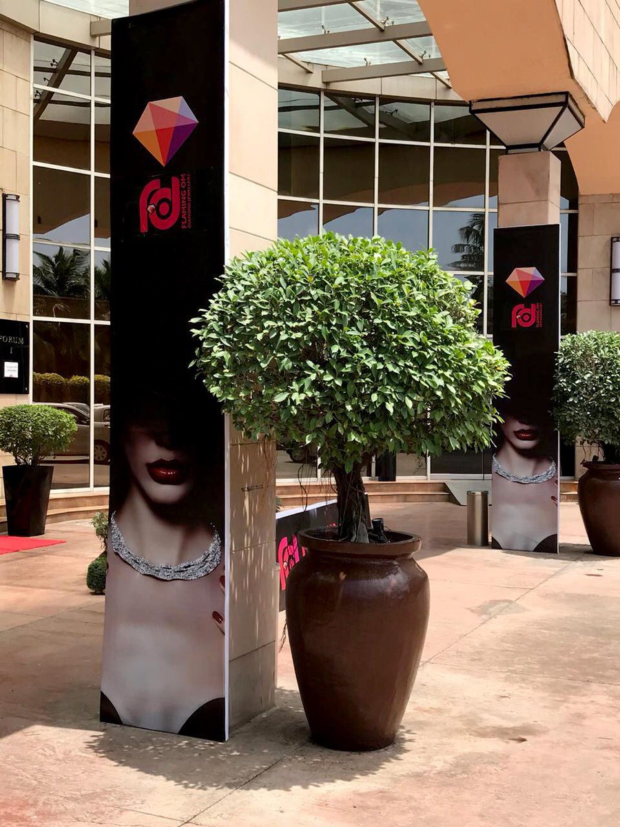 wilydesign's tweet image. TA-DAH! @flamingomdjs is indeed a shining example of excellence in diamond jewellery sector. Congratulations and Bigger YOU! #BlingItOn
Event conceptualised by @wilydesign 

#fodj #custommade #jewellerydesigner #diamondjewellery #diamondlicious #diamonds