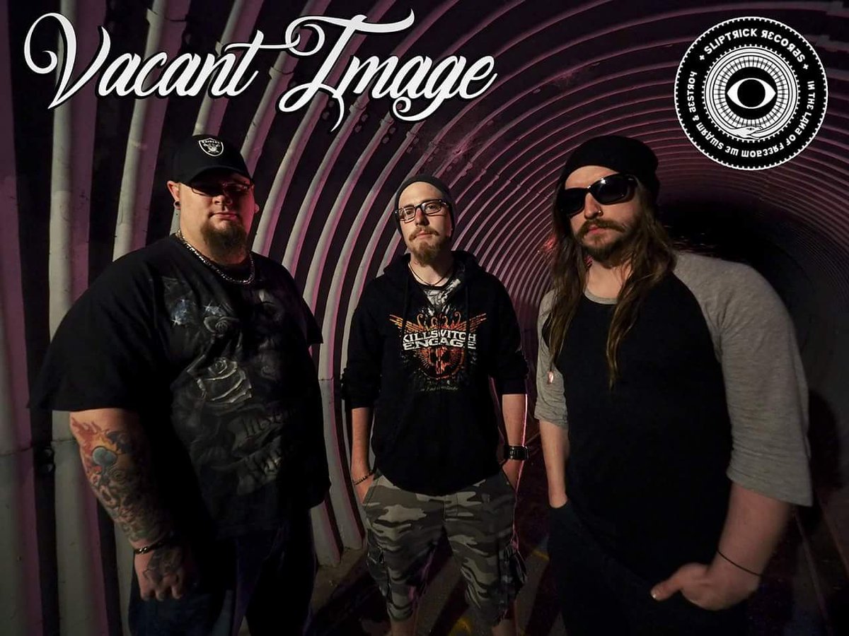 Vacant Image tweet media