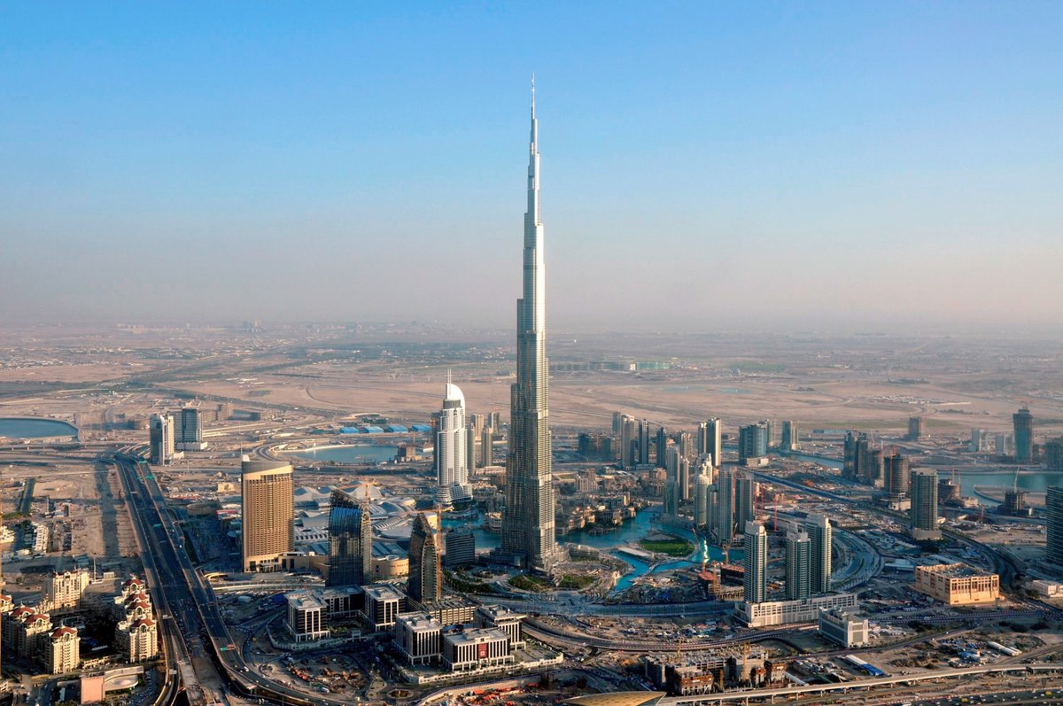 BirkinGroup's tweet photo. The 24,830 windows of the Burj Khalifa building in Dubai are made from a million square ft of glass. When the 830m tower was cleaned in 2012 a team of 36 people needed three months to wash them. #windowcleaning #BurjKhalifa https://t.co/pp4O5yXTUn