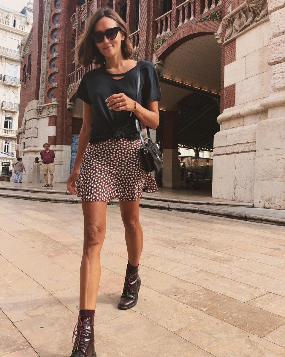 Boots are made for walking 💃 #eseoese #ragdoll #parfoisandfriends #uterque #coohuco coohuco.com