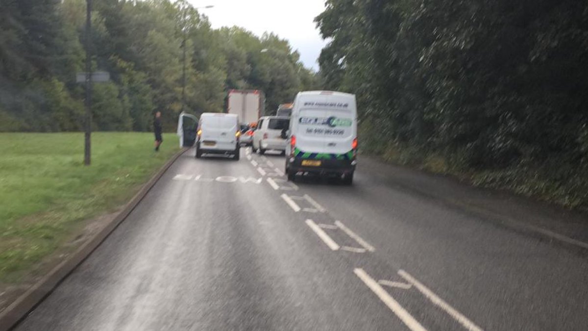 Unfortunately a vehicle has broken down on Wrockwardine Wood Way which is causing a few queues on this route and Wombridge Way. We have officers on site trying to assist and keep the traffic moving.