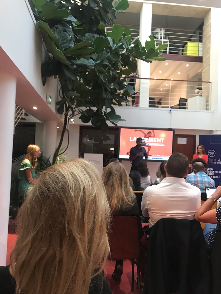 Bravo @FDJ <a href="/Paris/">Paris</a> <a href="/Willa_off/">WILLA</a> @LeTremplin_ pour cette nouvelle promo #Sprinteuses #RienLacher content que <a href="/SponsoriseMe/">Sponsorise.me</a> la nouvelle CEO soit une femme :)