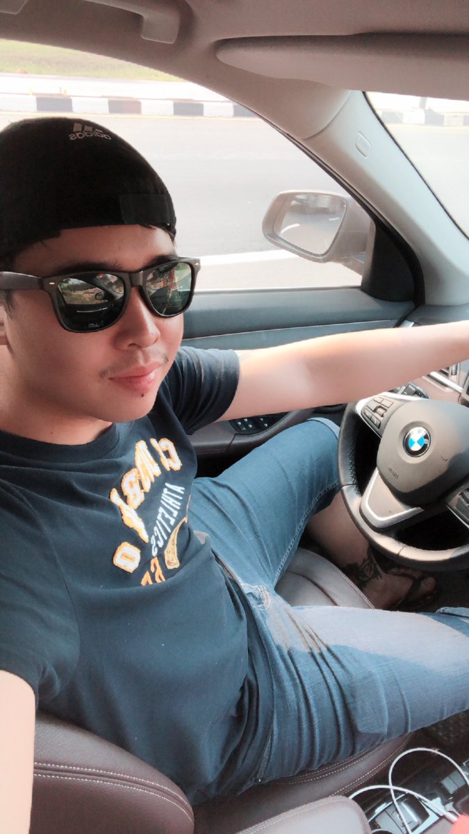 Parm_Chaowat's tweet photo. ไปเที่ยวกันนน😎 https://t.co/HOaOL8l9bM