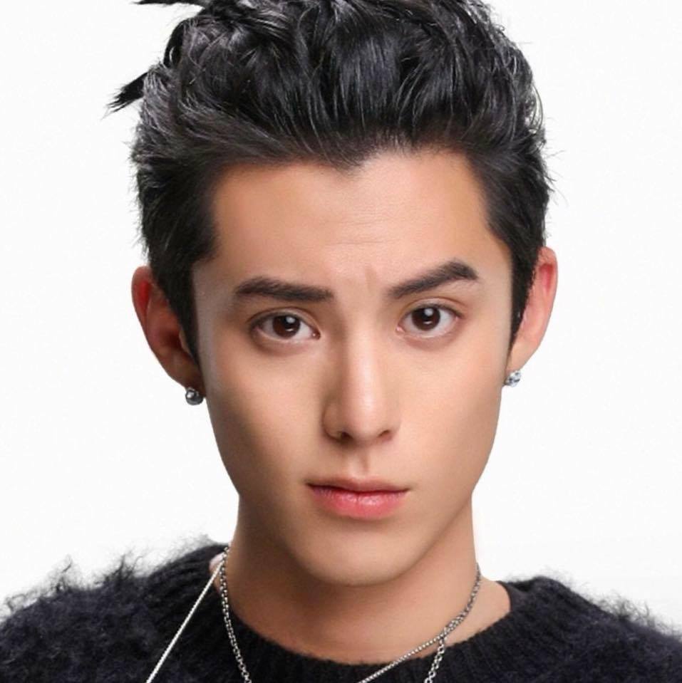 Д хэ. Ван хэ ди дорамы. Ван хэ ди. Хэ цзянькуй. Ван хэ ди / wang he di / 王鹤棣.