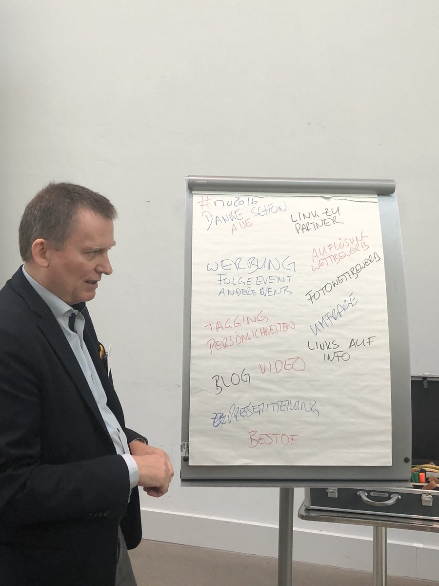 blueinthemiddle's tweet photo. Einsatz von #SocialMedia vor, während oder nach einem #Event mit @interpunkt_ag @retoleder @MichaelSokoll @blueinthemiddle @dialogine https://t.co/U0CjRNnvY6