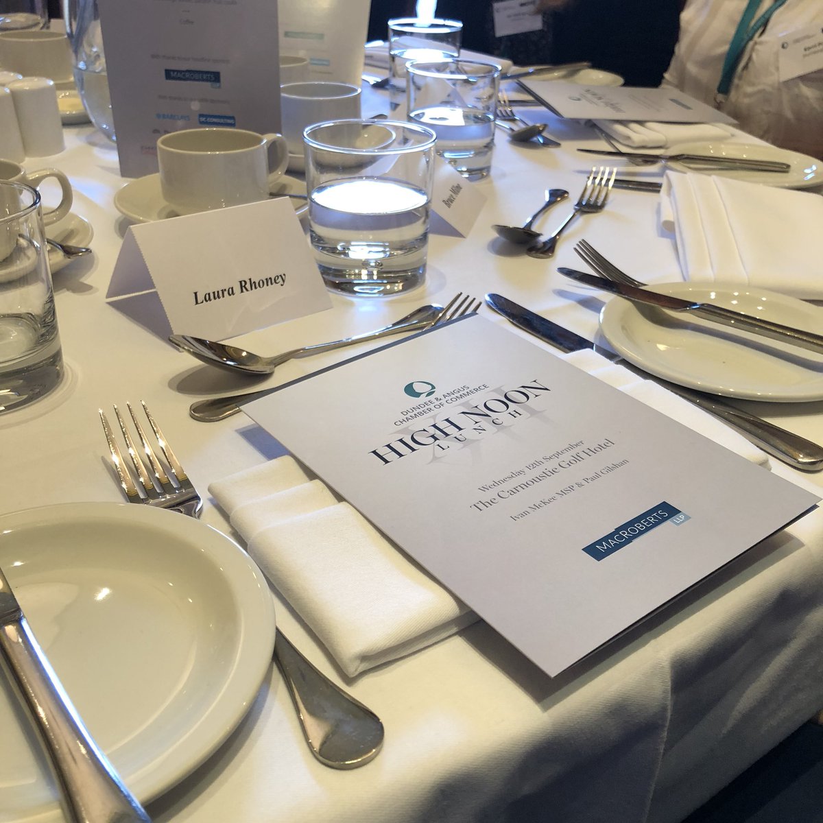 Great to see <a href="/LynnesnpR/">Cooncilor Shorty</a> at the High Noon Lunch today, talking about the future of @NaviGoGoUK @DundeeAndAngus #DACCEvents