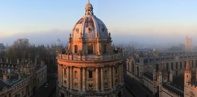 Hello, hello!🔥 Birds are tweeting that this year's @12thCongress is organised by <a href="/OxPolSoc/">OxPolSoc</a> in February 2019. Have a look and stay tuned! #PolishCongress #UniversityofOxford #Oxford #Oxfordshire #OxPolSoc