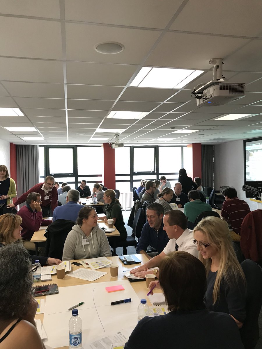 James_Woolley's tweet photo. Nice and busy morning at #autel18 this morning with a session on students as partners @MaryJacobTEL1 @AAAberSU https://t.co/3WzfLG8hZ5