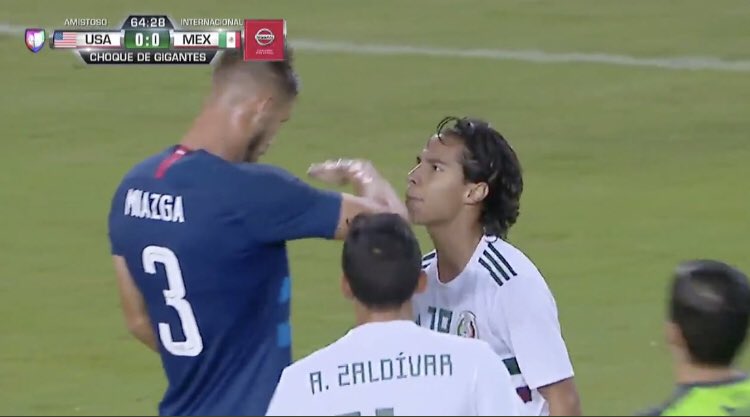 メキシコサッカーbot 今日行われた Vs の試合でミアズガ選手がライネス選手にした差別行為を見てみましょう これを差別と捉えれない人もいると思いますが メキシコ人はデカイイメージとは違いアメリカや他の南米の国に比べ平均身長も小さく この メキシコサッカーbot 今日行われた Vs の試合でミアズガ選手がライネス選手にした差別行為を見てみましょう これを差別と捉えれない人もいると思いますが メキシコ人はデカイイメージとは違いアメリカや他の南米の国に比べ平均身長も小さく この