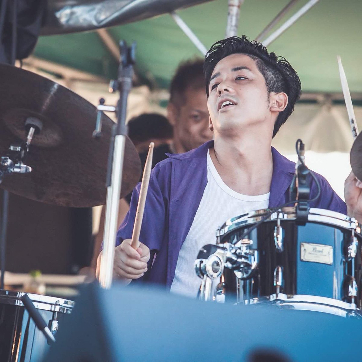 sokidrums's tweet photo. ☀️☀️夏☀️☀️
photo by @kogatsuneo
#yusukehiradoprospect
#sunsetlive2018
#sokidrums
#木村創生
#紫シャツ は、賛否両論 https://t.co/oUMzWSeJ3p