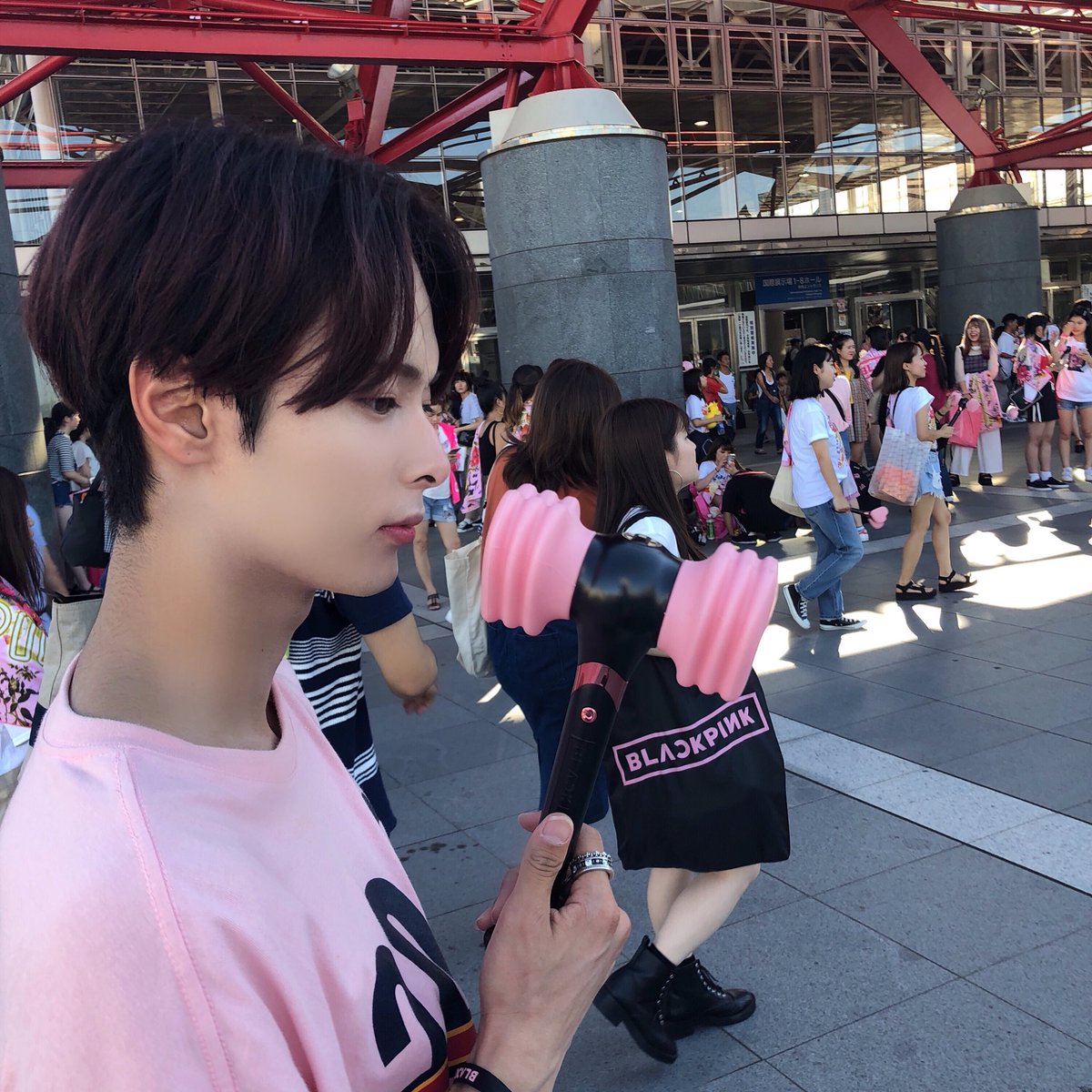 yuikun_tae39's tweet photo. ツイッターはじめました！
だいぶ雑食ですがみなさん
なかよくしてくららい🍰
#韓国好きな人と繋がりたい
#韓国好きな人RT 
#ARMYさんと繋がりたい 
#CARATと繋がりたい 
#BLINKさんと繋がりたい 
#雰囲気嫌いじゃないよって人RT 
#リツイートした人全員フォローする https://t.co/YaRsgdQDv1