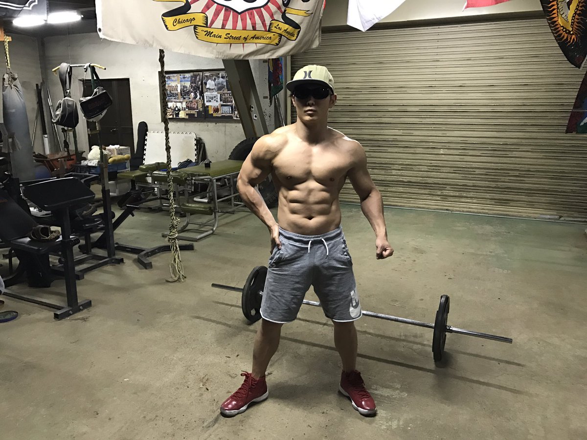 サイヤマングレート No Twitter 1日1本これ飲んだら5日くらいでこんくらい絞れたぞ Https T Co A3wruzkd61 Twitter