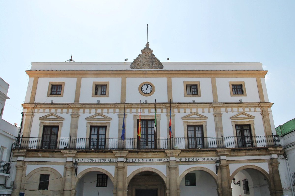 BCIncoming's tweet photo. Además de excelentes dulces, debido a su tradición repostera🍪🥧, Medina Sidonia, nos sorprende con estas increíbles vistas y monumentos. 🧐🌍🏛️
Sino que pregunten a nuestro grupo del pasado viernes!! #BCI @turismosidonia #MedinaSidonia #LaJanda #CádizTurismo https://t.co/UDZxtmX0WA