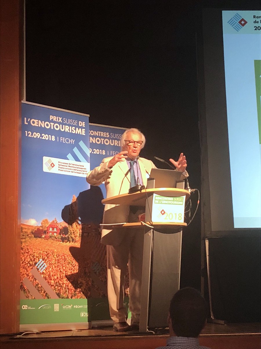 gcphoto0's tweet photo. Les Rencontres Suisses de l’Oenotourisme - 2ème édition. Un très grand Monsieur nous fait le bilan de 10 ans d’oeno en France: Paul Dubrule, Cofondateur du groupe Accor.
#myvaud #vaudoeno https://t.co/QoI9OHQhKS
