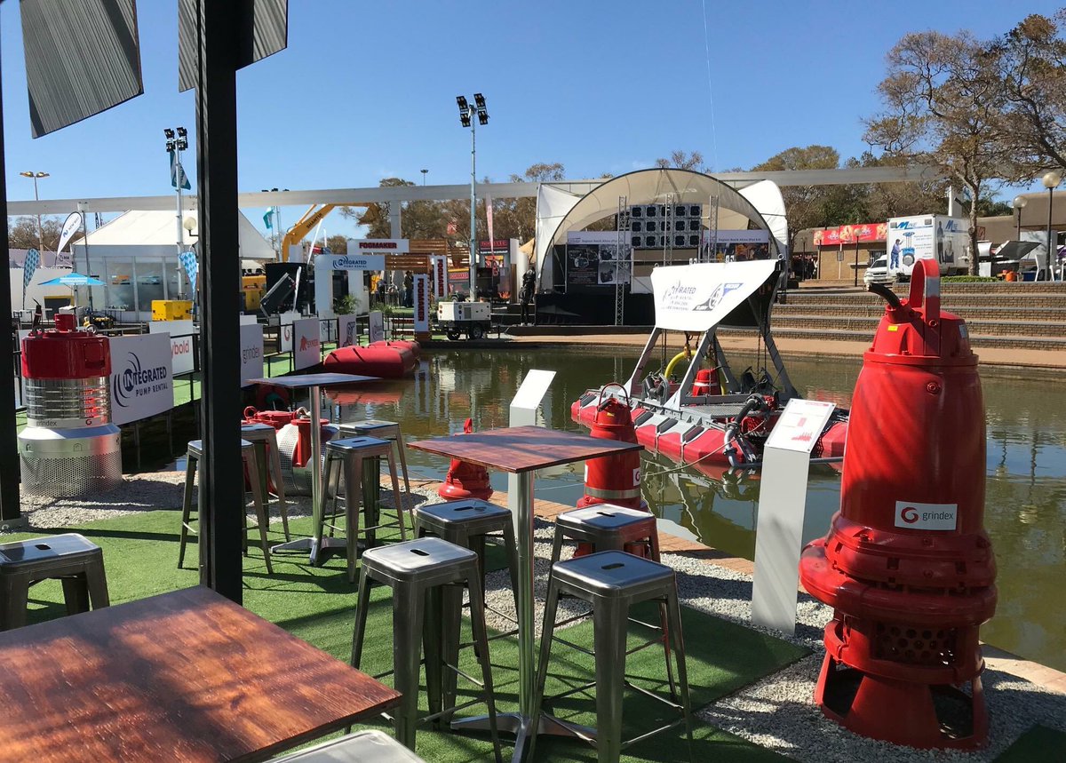 ErkeGroup's tweet photo. GüneyAfrika #Johannesburg #ElectraMining2018 fuarında #Grindex pompalarımızı ziyaret edebilirsiniz.
#mining #slurry #drainage #dewatering #erkegroup https://t.co/D4f8HHKY26