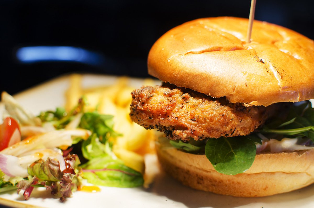 Base Leven tweet media